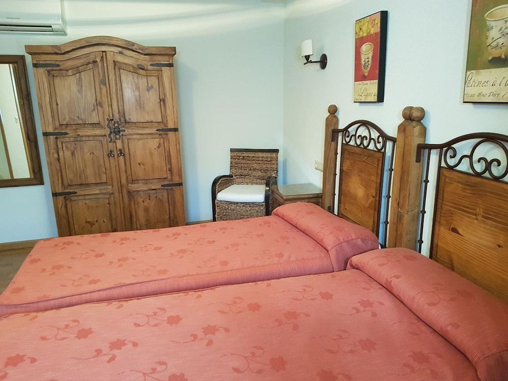 Hostal El Rastro Ávila Екстериор снимка